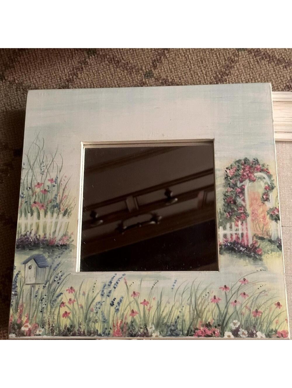 Y2k Beautiful wooden hand painted mirror w floral garden border NWT.